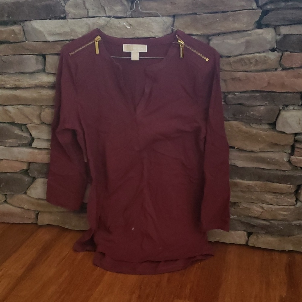 Burgundy zip sleeve top